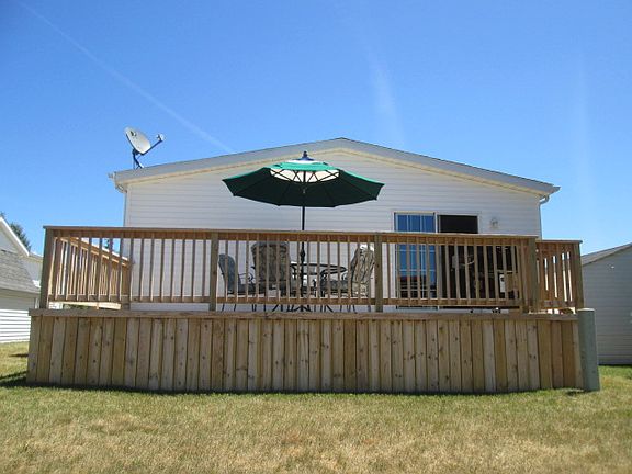 2nd image of 157 Dunhill Dr