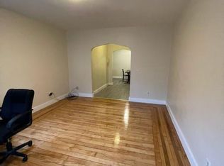 159 River Ave #2A, Providence, RI 02908