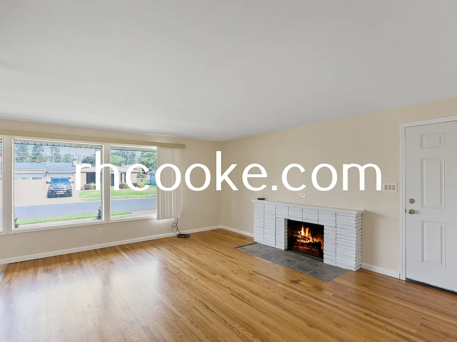 3 bed, 2150 sqft, $1,750 — Photo 2