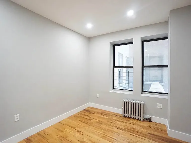 25 Fort Washington Ave #2D — Photo 4
