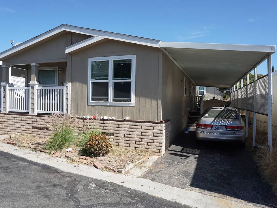 1st image of 1638 Calavo Rd Space 42