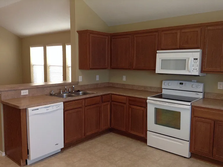 6236 Spring Ranch Dr — Photo 2