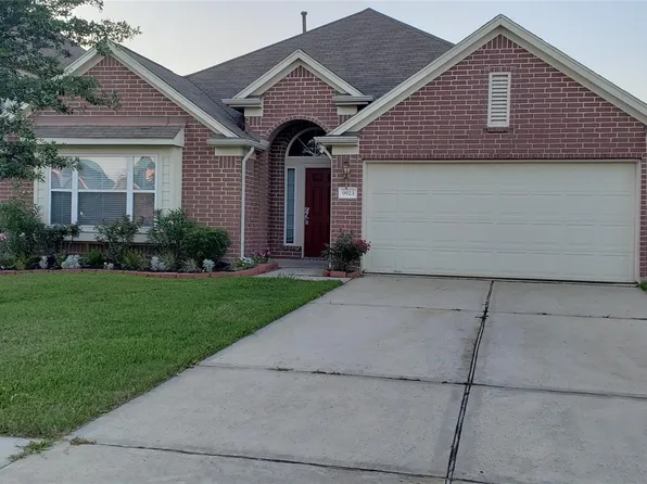 9923 Yearling Pl, Conroe, TX 77385