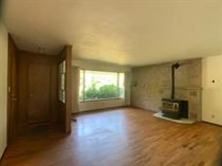 603 S Davies Rd — Photo 3