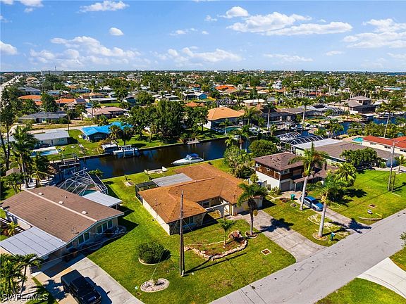 4th image of 805 Miramar Ct