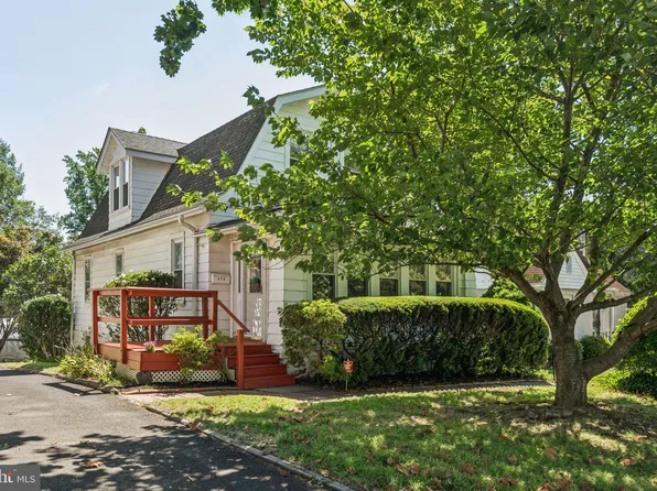 375 Church Rd, Jenkintown, PA 19046
