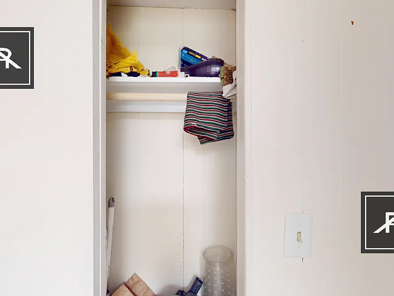 17 Glenville Ave #B3 — Photo 7