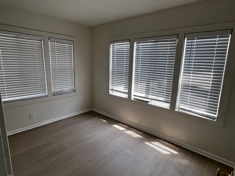 1501 S Garfield Ave — Photo 12