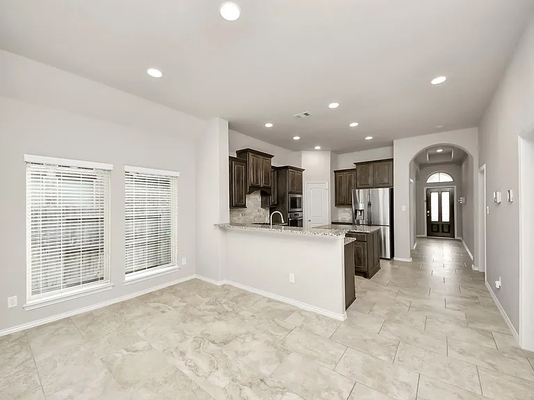 23918 Via Viale Dr — Photo 9