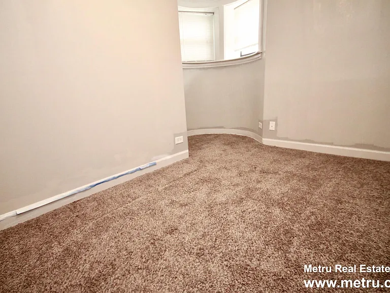 2801 W Logan Blvd #G — Photo 5