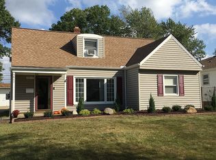 6817 Beresford Ave, Parma Heights, OH 44130