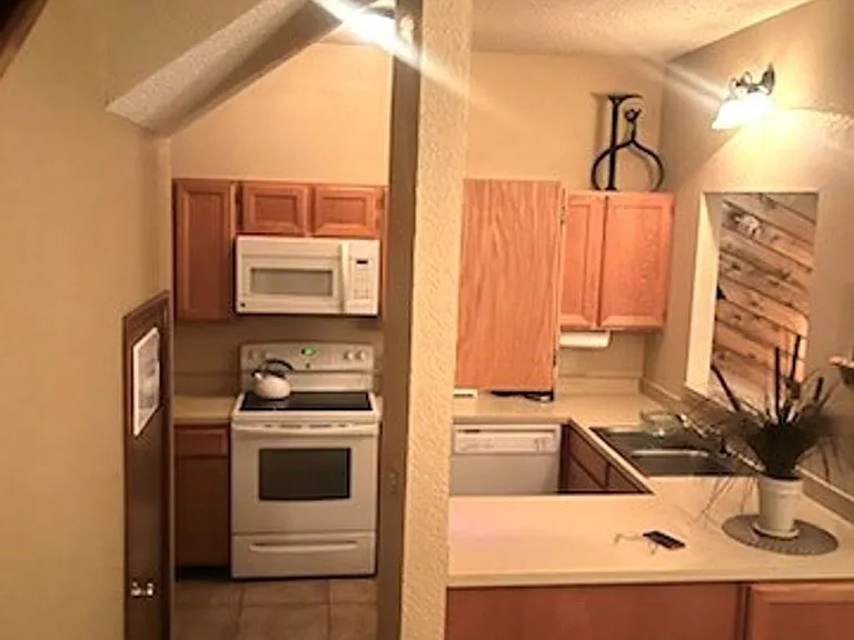 5584 County Road 600 #111 — Photo 12