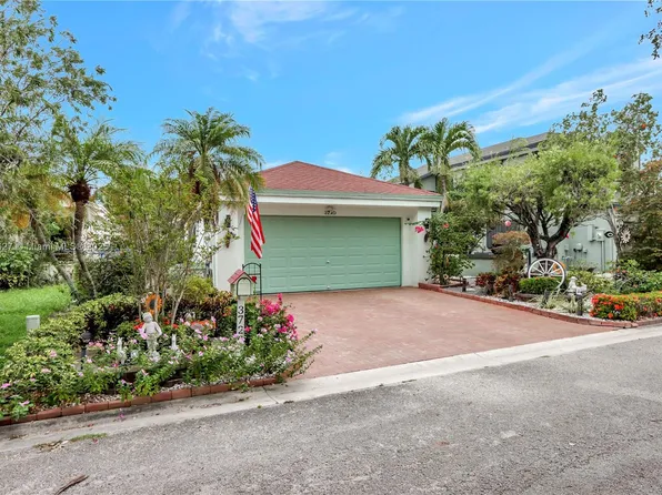 3720 NW 20th St, Coconut Creek, FL 33066