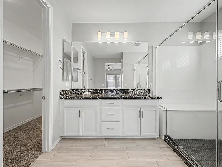 3944 E Dublin St — Photo 14