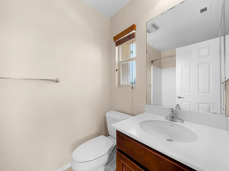 2281 Huntington Point Rd #139-1 — Photo 14