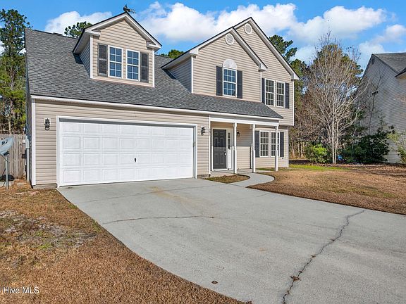 4th image of 591 Windsor Drive SE