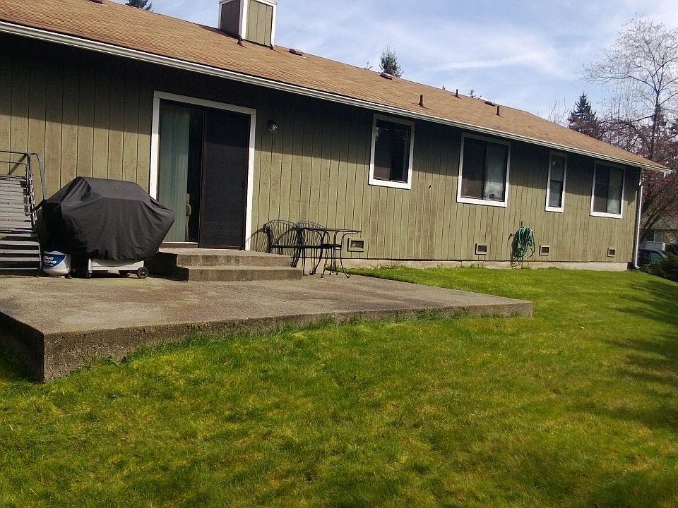 2nd image of 2817 S 303rd St