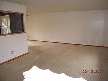 3rd image of 1420 W 57th Ave