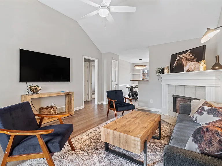 6830 Garmin Ln — Photo 25