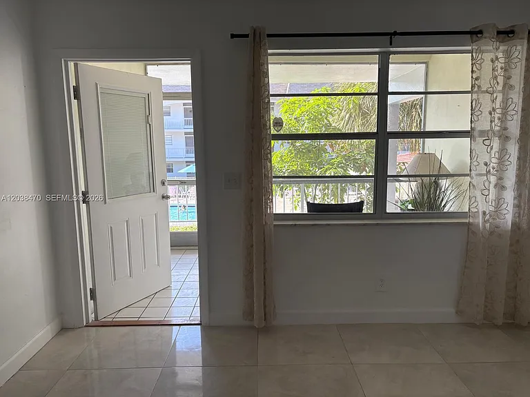541 Blue Heron Dr #215 — Photo 5