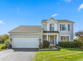 1131 Sawmill Ln, Algonquin, IL 60102