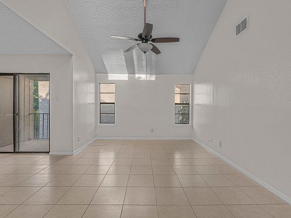 5th image of 100 W Hillside Rd #209