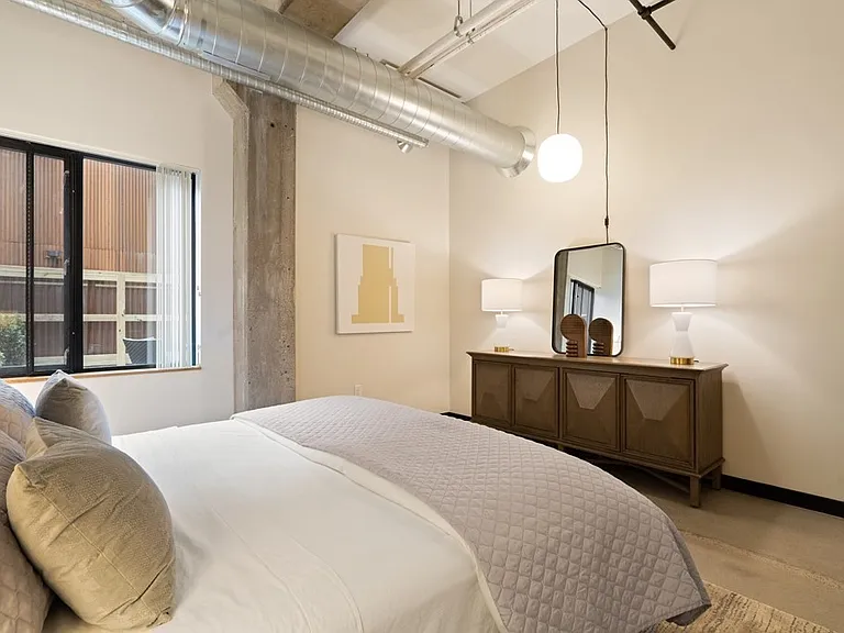 1060 Broadway #108 — Photo 11