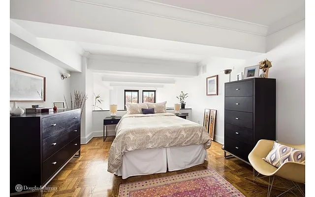 Sold by Douglas Elliman | media 16