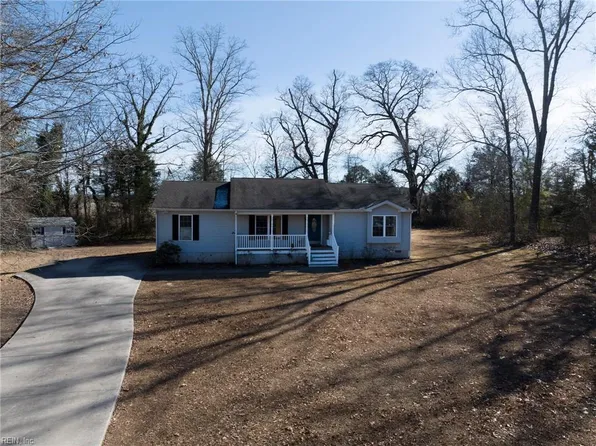 144 Hickory Hill Ln, Lancaster, VA 22503