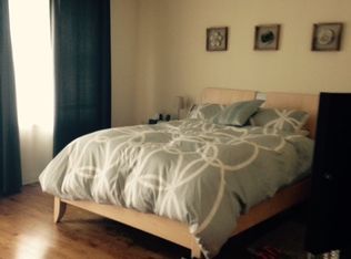 2622 W Diversey Ave APT 201, Chicago, IL 60647