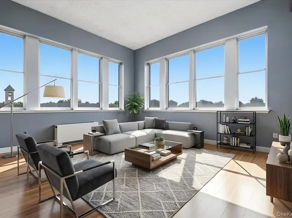 1 Landmark Square #327, Port Chester, NY 10573