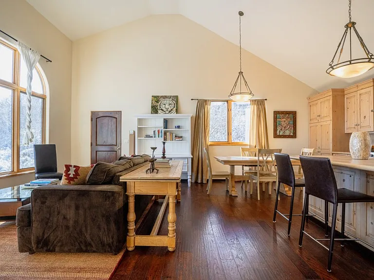 2310 Juniper Hill Dr — Photo 12