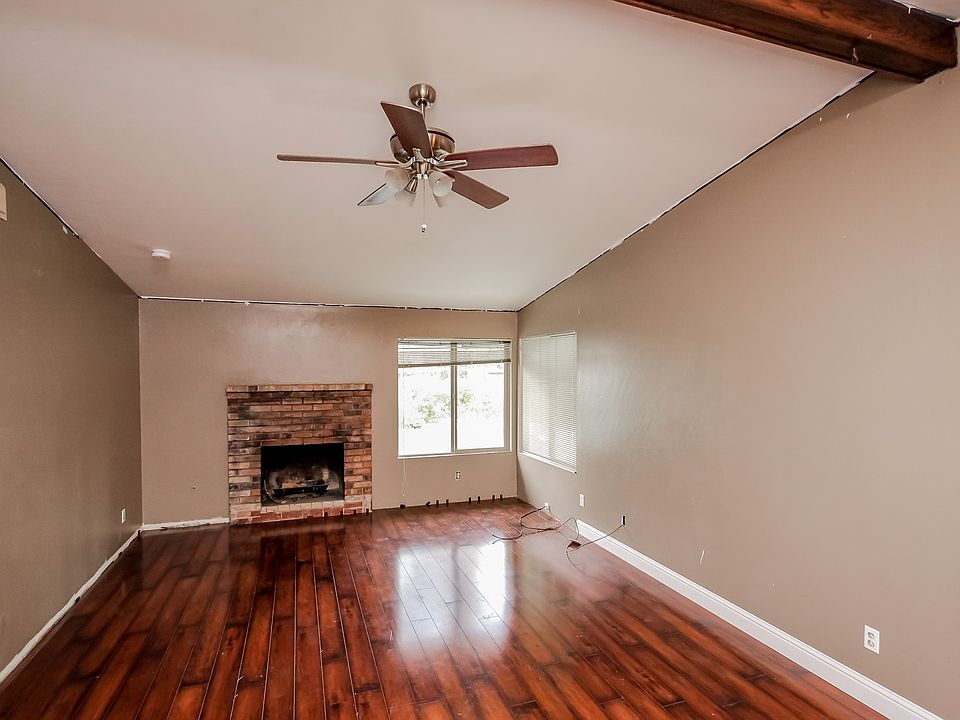 1st image of 15036 Avenue 313