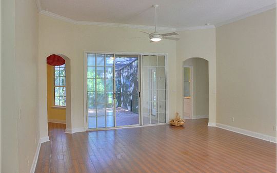 5th image of 2749 Sea Grove Ln
