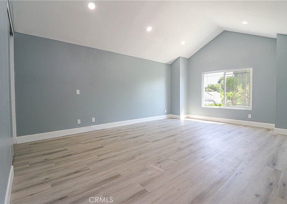 1st image of 12561 Wedgwood Cir