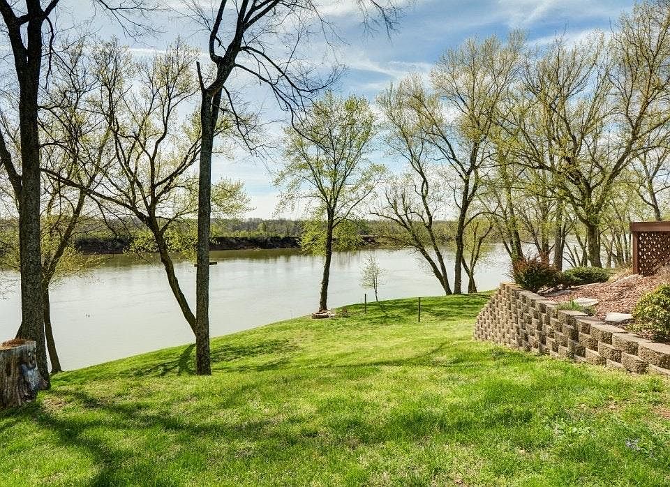 Enjoy the river