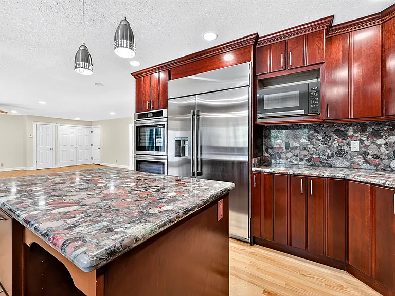 2628 Superior Dr — Photo 11