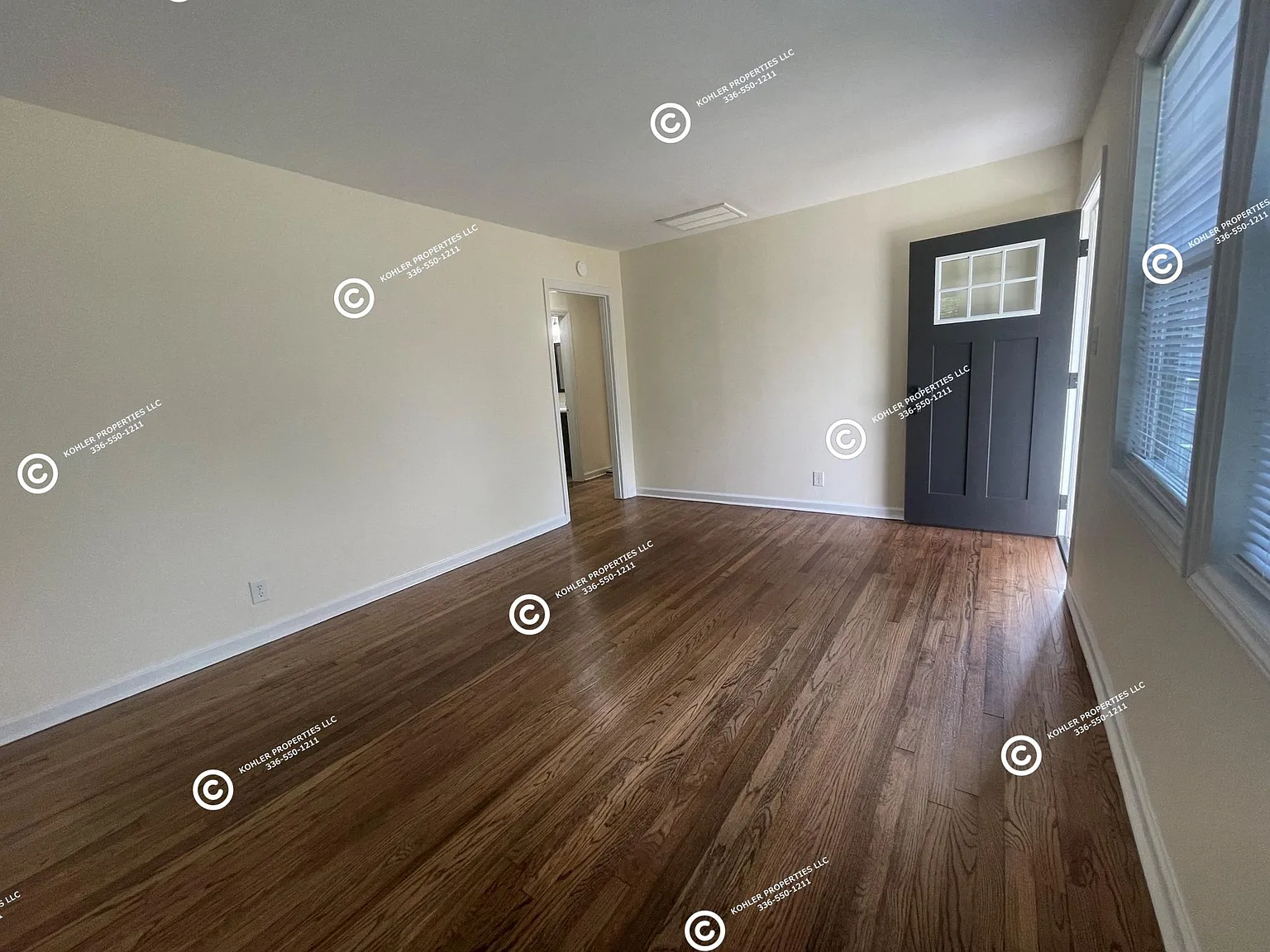 2 bed, 720 sqft, $1,255 — Photo 2