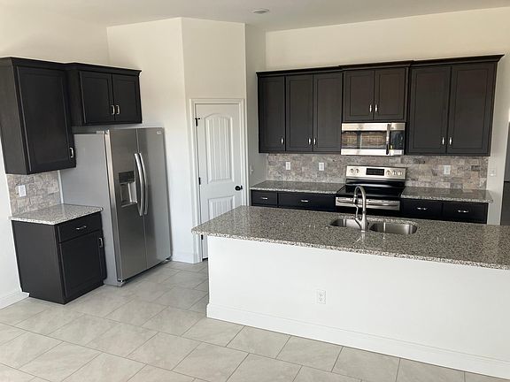 2nd image of 2151 Tallgrass Ter