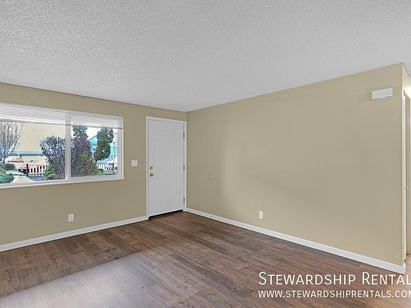 4th image of 1170 Grant Aly APT A