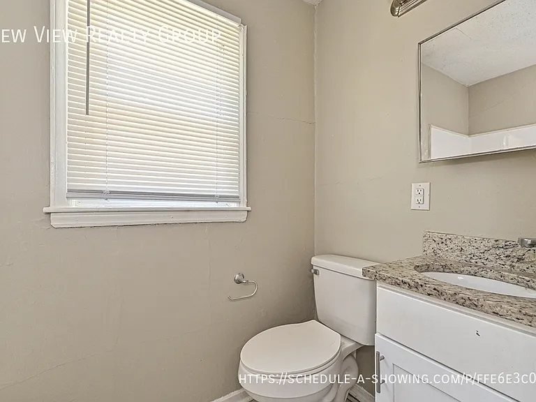 1900 Lasalle St #1 — Photo 12