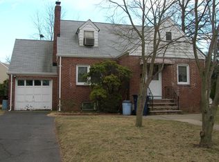 814 Summit Ave, Hackensack, NJ 07601