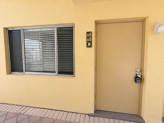 5th image of 515 S Sequoia Dr APT 110