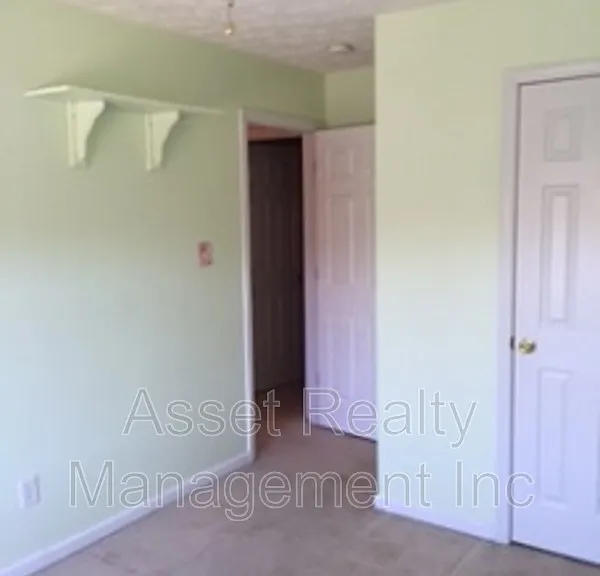 8212 Tangle Grove Ln — Photo 16