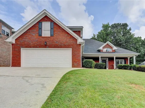 1195 Home Place Dr, Lawrenceville, GA 30043