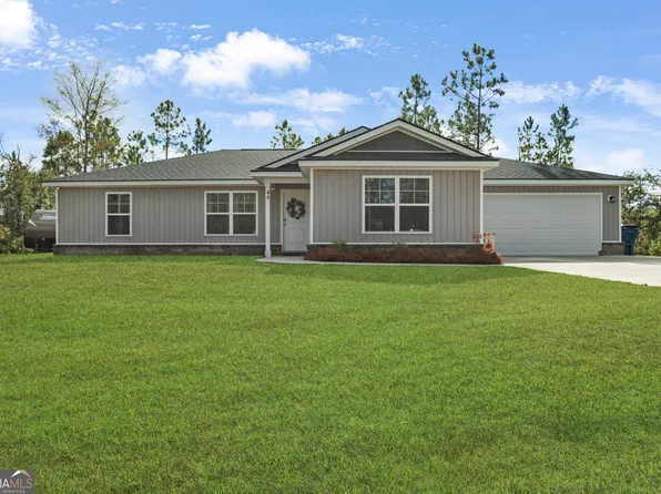 44 Cardinal Ln, Jesup, GA 31545