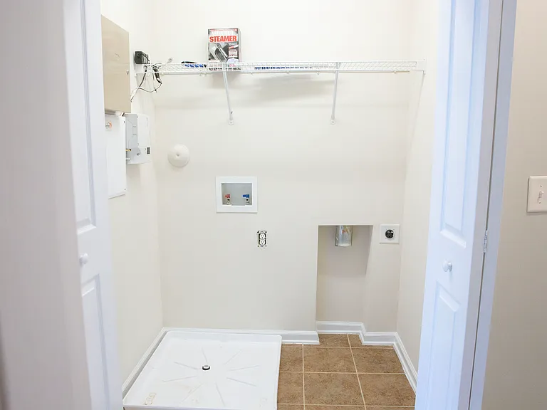 8312 Pilots View Dr — Photo 12