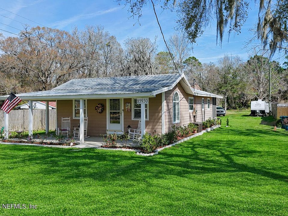 1st image of 85930 N HARTS Road