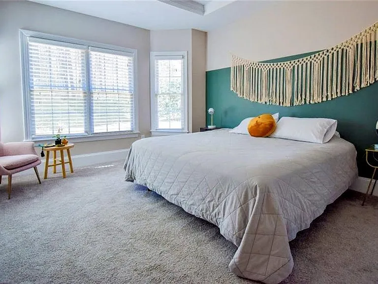 11210 Donnington Dr — Photo 14