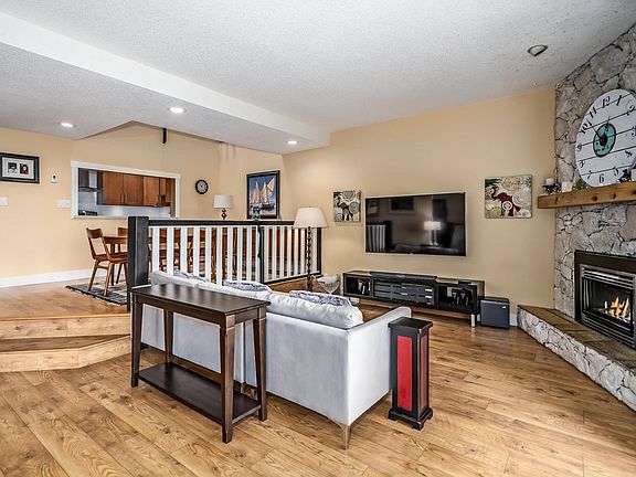 5th image of 1140 Fairway Views Wynd